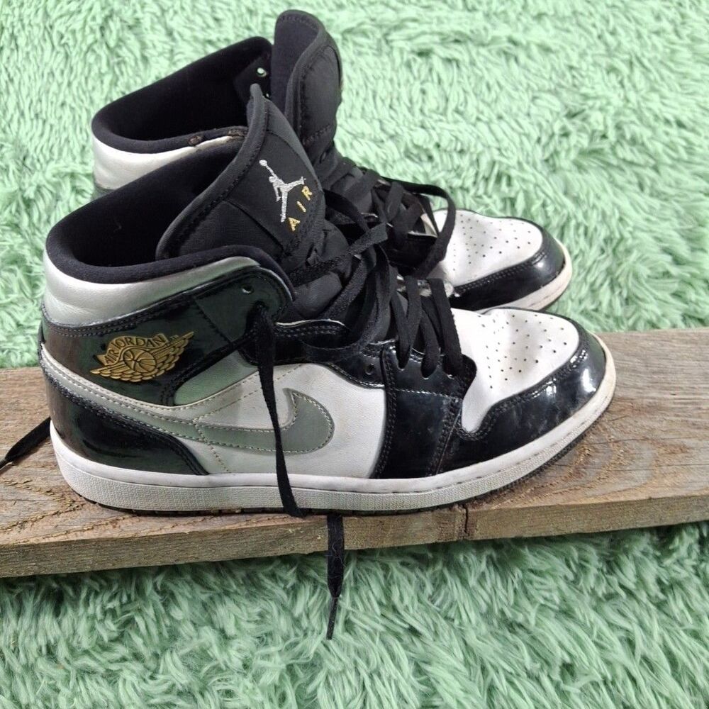 Size 9 - Air Jordan 1 SE Mid Black White Metallic Silver